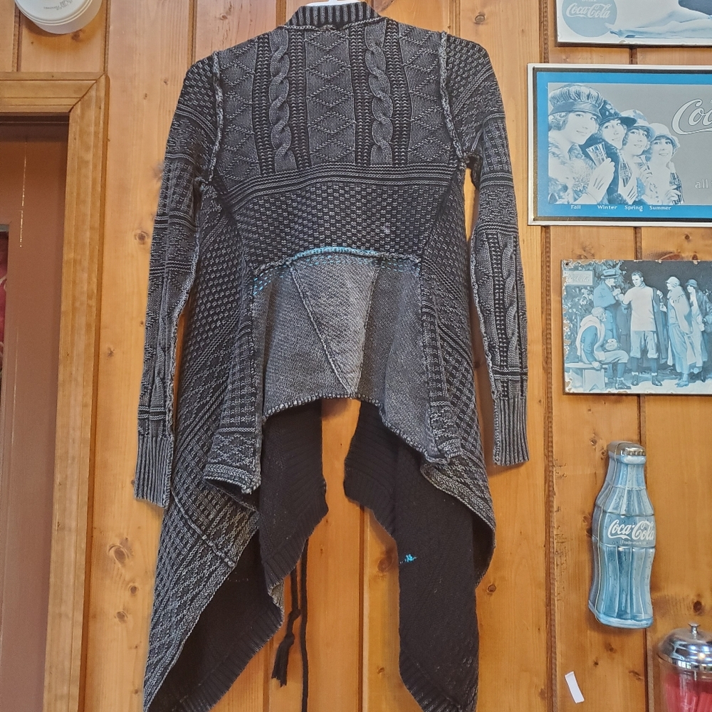 TRADE FREE PEOPLE All Washed Out Cardigan XS EUC! - Picture 7 of 8